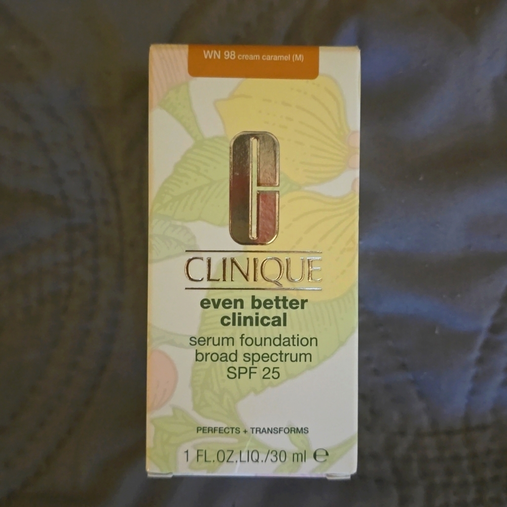 Clinique even better clinical foundation, WN 98